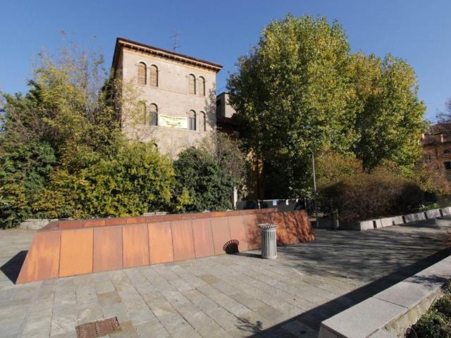 Palazzo in vendita a Pianura Reggiana, Re