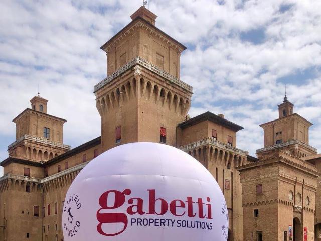 Palazzo in vendita a Ferrara, Reggio Emilia