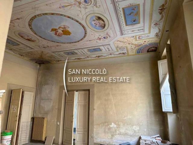 Palazzo in vendita a Quartiere 1, Firenze