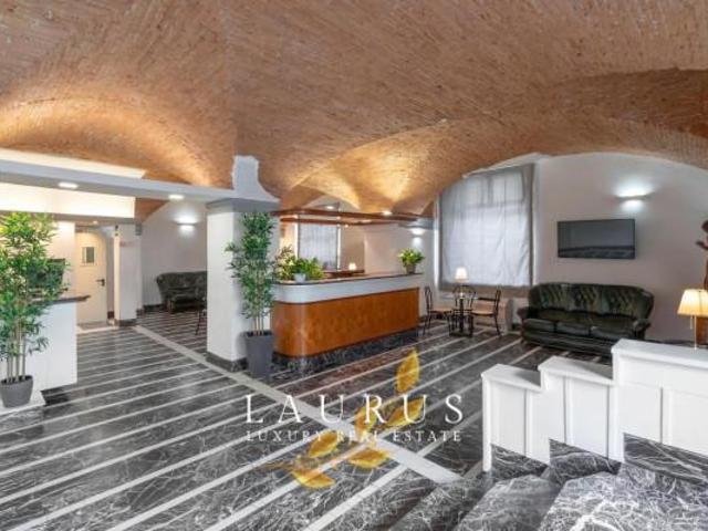 Palazzo in vendita a Quartiere 1, Firenze