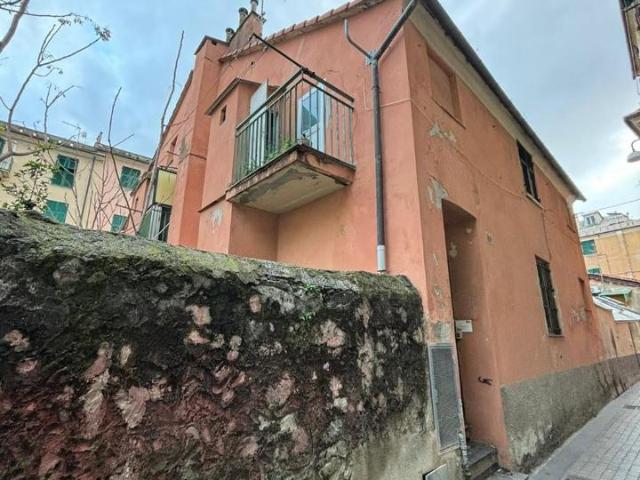 Palazzo in vendita a Ponente, Serra Riccò