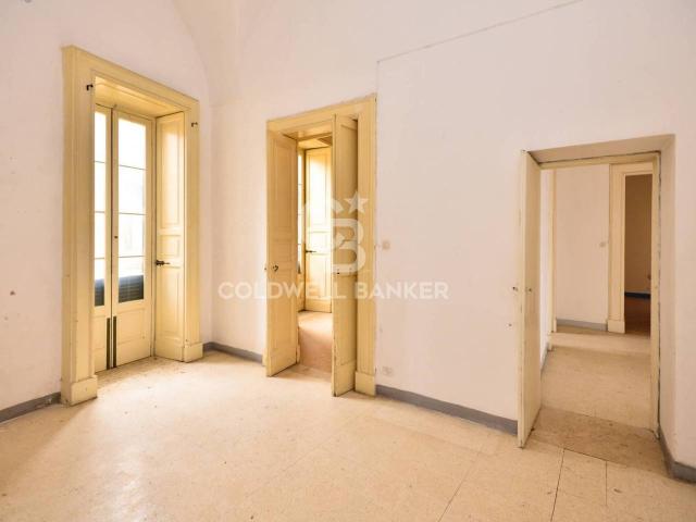 Palazzo in vendita a Puglia, Lecce