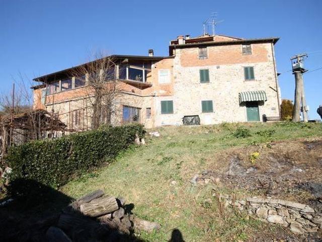 Palazzo in vendita a Bagni Di Lucca Ponte, Toscana