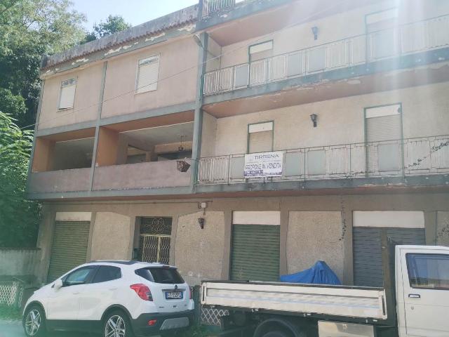 Palazzo in vendita a V Circoscrizione, Messina