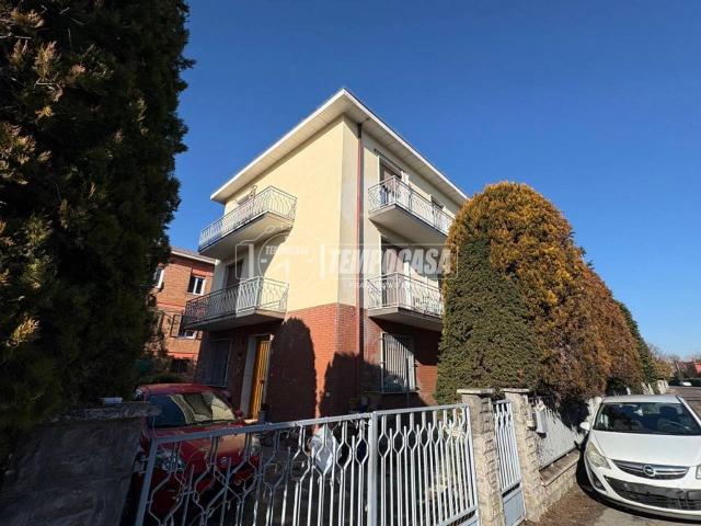 Palazzo in vendita a Unione Comuni Modenesi Area Nord, Mirandola