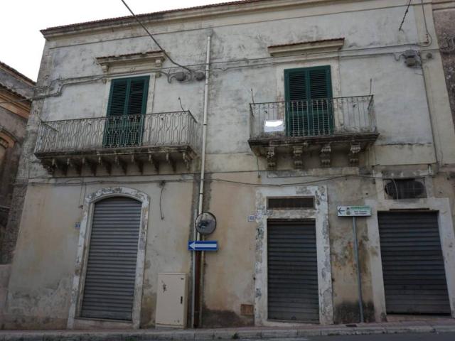 Palazzo in vendita a Modica, Modica Alta