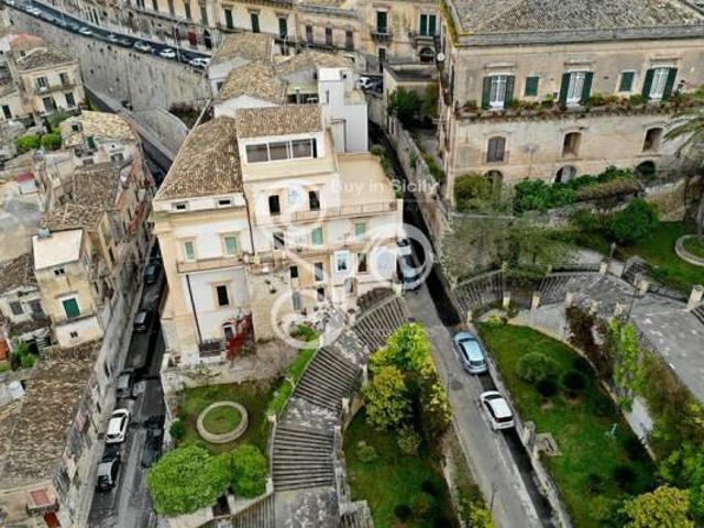 Palazzo in vendita a Marina Di Modica, Sicilia