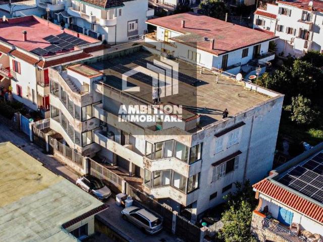 Palazzo in vendita a Mugnano Di Napoli, Napoli