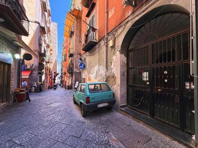 Palazzo in vendita a Municipalità 2, Campania