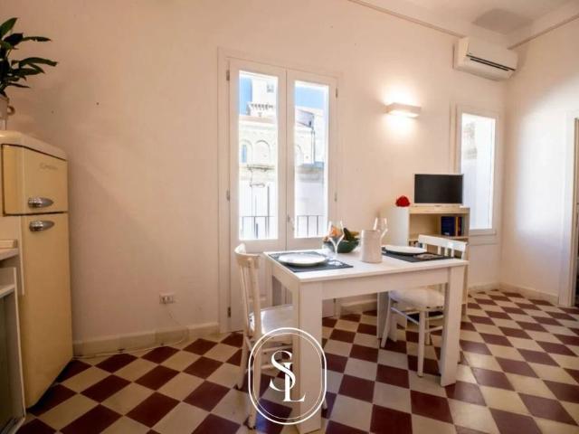 Palazzo in vendita a Puglia, Lecce