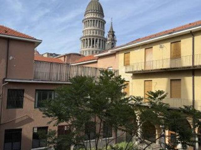 Palazzo in vendita a Sacro Cuore, Piemonte