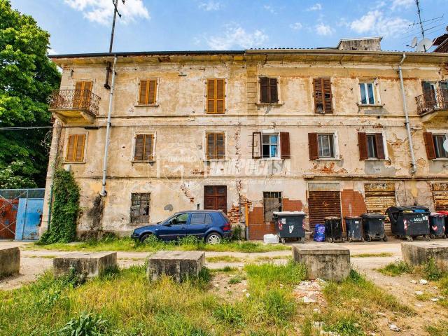 Palazzo in vendita a Sant'Agabio, Novara