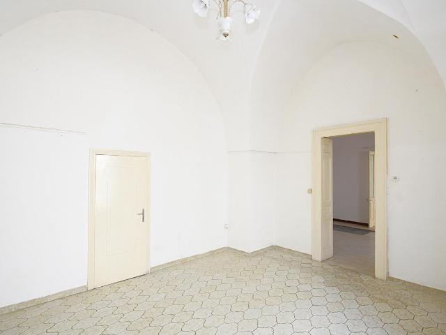 Palazzo in vendita a Puglia, Lecce