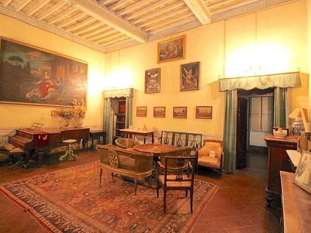 Palazzo in vendita a Ricciano, Uzzano E Castello