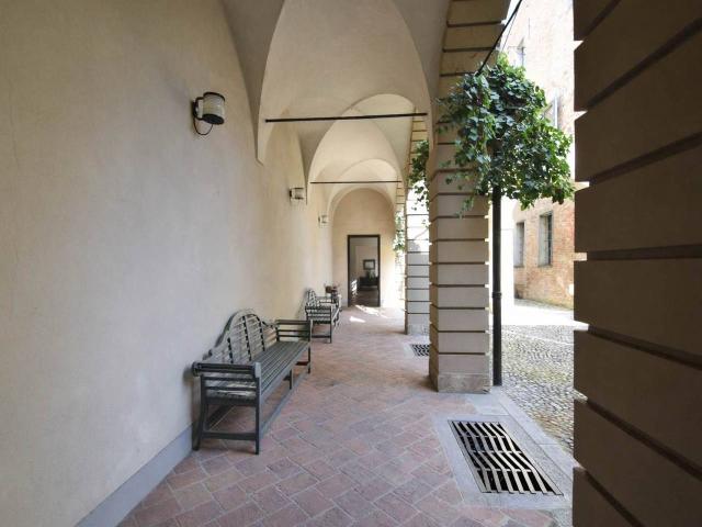 Palazzo in vendita a Piacenza