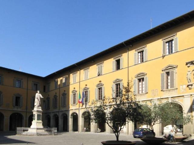 Palazzo in vendita a Prato, il Cantiere