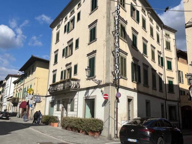 Palazzo in vendita a Prato, il Cantiere