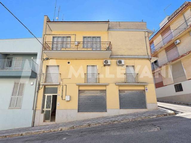 Palazzo in vendita a Selvaggio, Ragusa