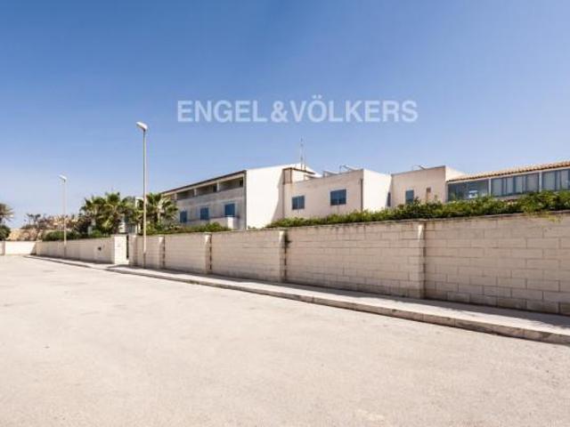 Palazzo in vendita a Ragusa, Sicilia