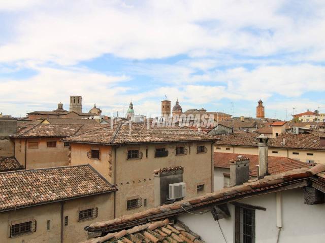 Palazzo in vendita a San Nicolò, Re