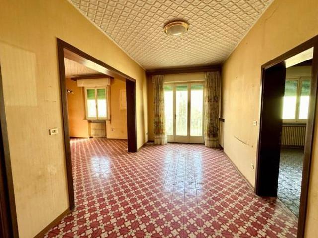 Palazzo in vendita a Rimini, Reggio Emilia