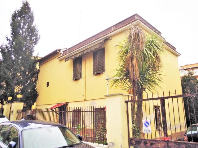 Palazzo in vendita a Municipio Roma XIV, Roma Capitale