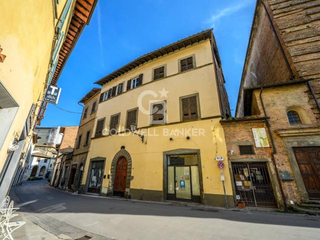 Palazzo in vendita a La Scala, San Miniato