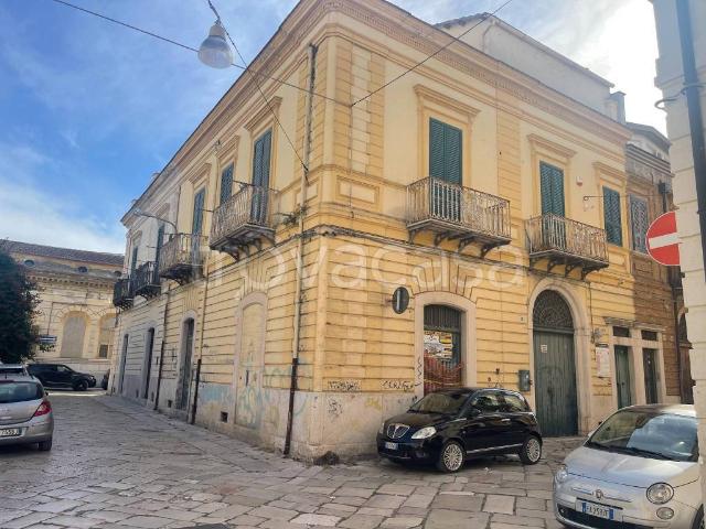 Palazzo in vendita a Puglia, Foggia