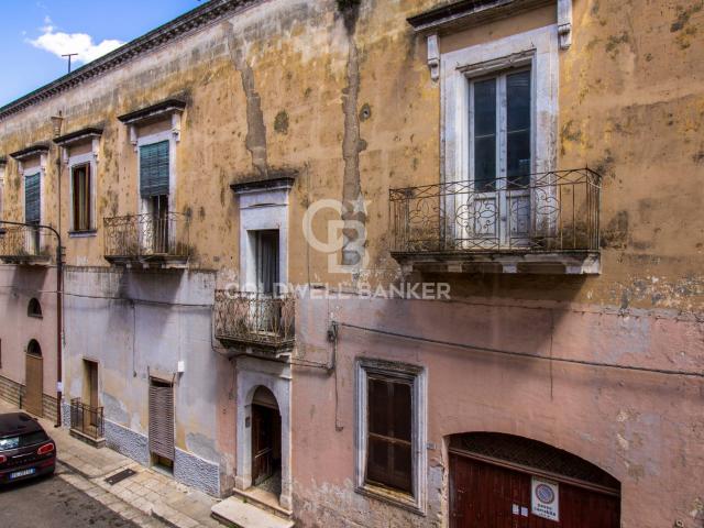 Palazzo in vendita a Puglia, Brindisi