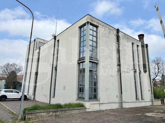 Palazzo in vendita a Sorbolo Mezzani, Coenzo