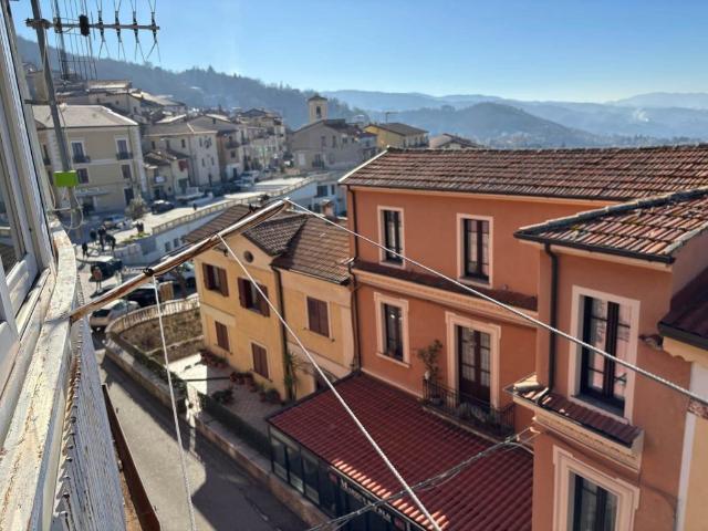 Palazzo in vendita a Calabria, Cosenza