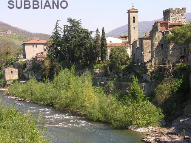 Palazzo in vendita a Subbiano, Toscana