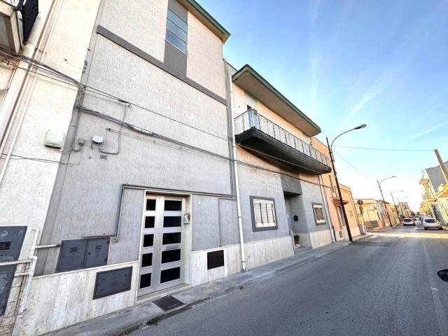 Palazzo in vendita a Puglia, Taranto