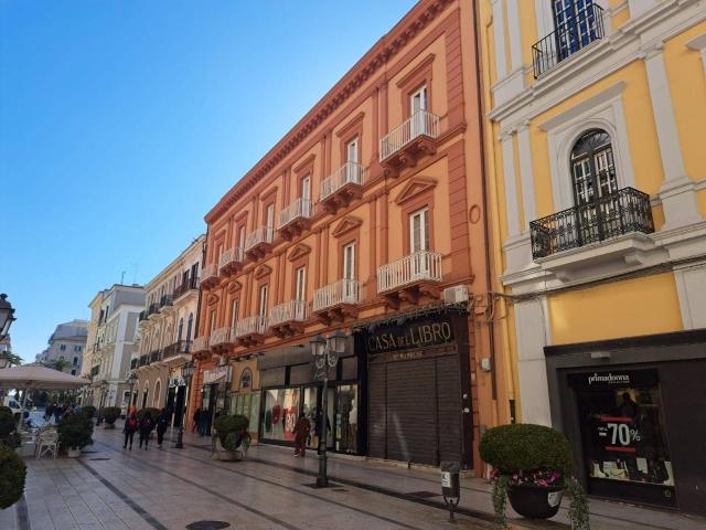 Palazzo in vendita a Puglia, Taranto