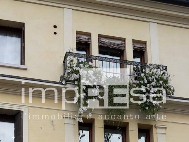 Palazzo in vendita a San Zeno, Treviso