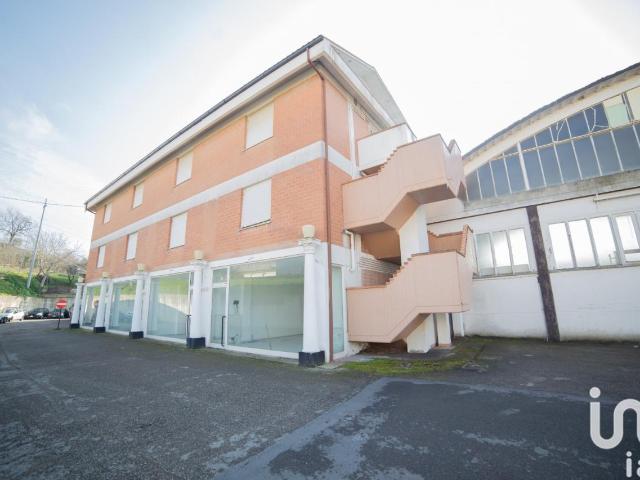 Palazzo in vendita a Marche, Pesaro E Urbino