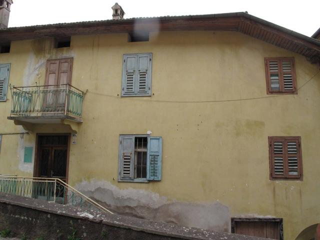 Palazzo in vendita a Comunità territoriale della Val di Fiemme, Valfloriana