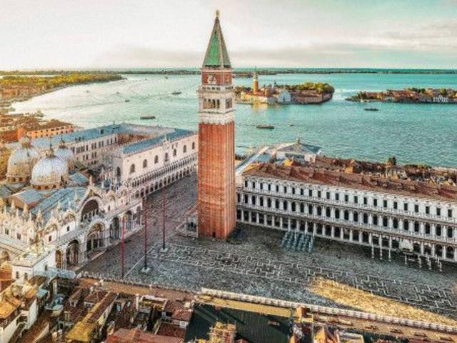 Palazzo in vendita a Venezia-Murano-Burano, Venezia