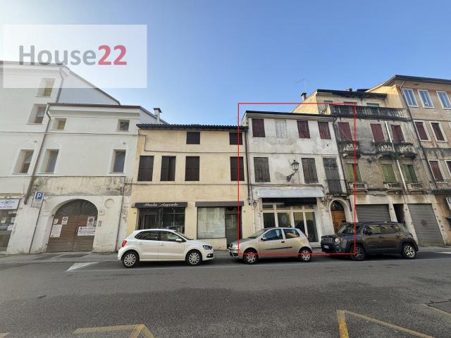 Palazzo in vendita a Vicenza, Veneto