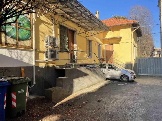 Palazzo in vendita a Vigevano, Lombardia
