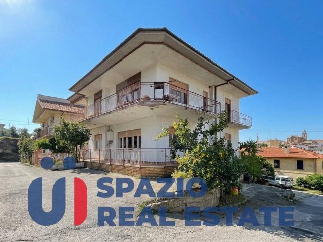 Palazzo in vendita a Villamagna, Abruzzo