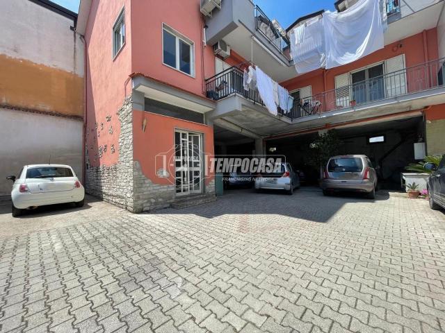 Palazzo in vendita a Villaricca, Napoli