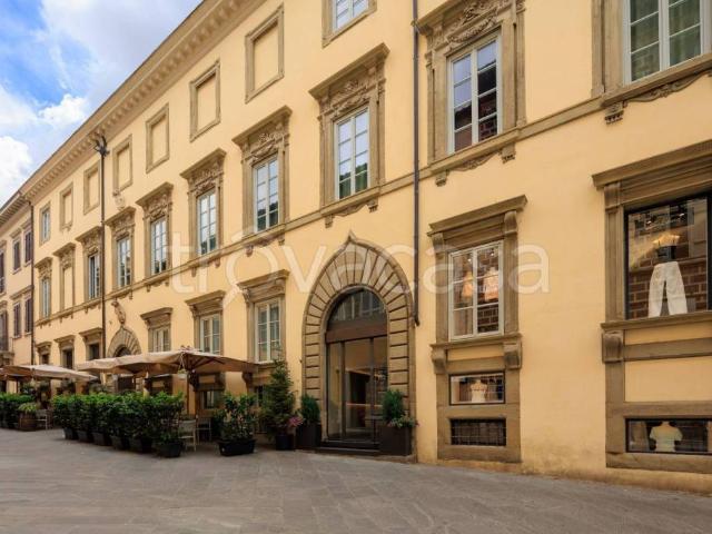 Palazzo in vendita a Palazzo Del Pero, Toscana