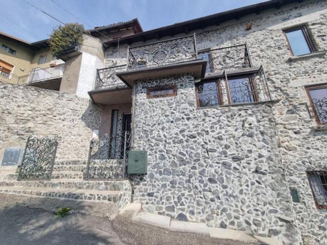 Terreno in vendita a Comunità montana della valle Camonica, Losine