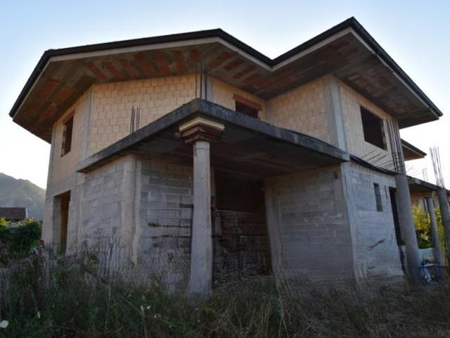 Terreno in vendita a Teggiano, Campania