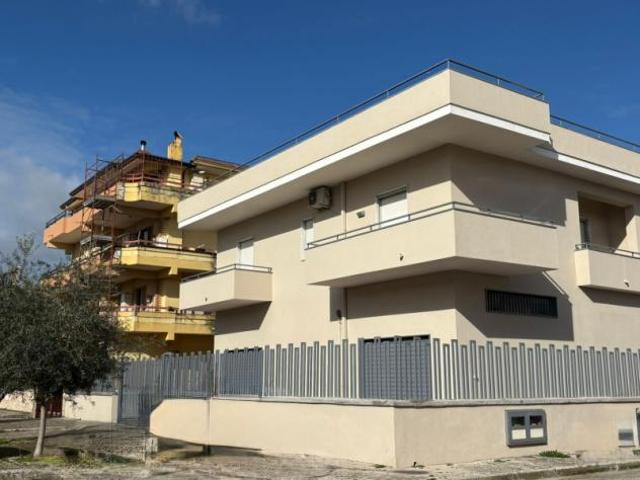 Terreno in vendita a Maddaloni, Campania