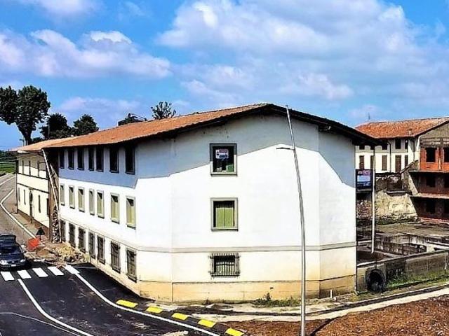 Palazzo in vendita a Palosco, Lombardia