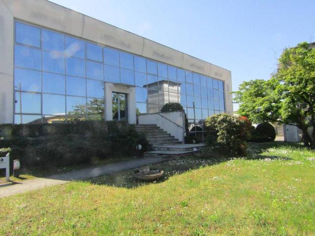 Palazzo in affitto a Bodio Lomnago, Lombardia