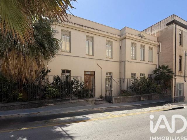Palazzo in affitto a Cefalù, Sicilia