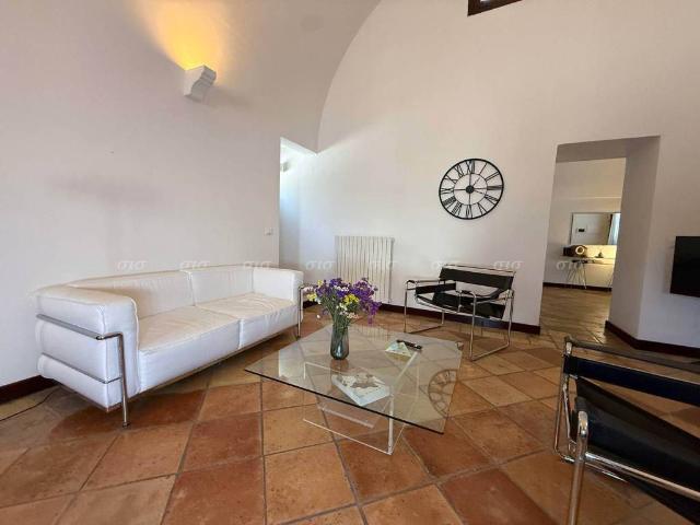 Palazzo in affitto a Puglia, Lecce